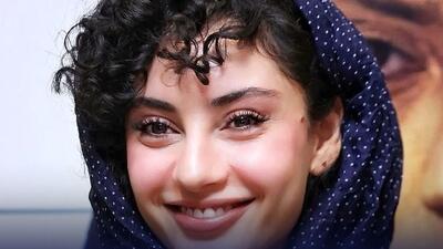  تیپ و استایل دانشگاهی ترلان پروانه بازیگر بامداد خمار