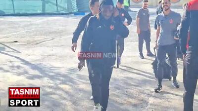  ورود کاروان پرسپولیس به استادیوم شهدای شهر قدس + ویدیو