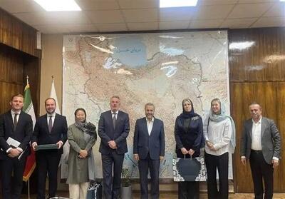  نشست مقامات ایران و هلند حول موضوع اتباع افغانستانی برگزار شد - تسنیم