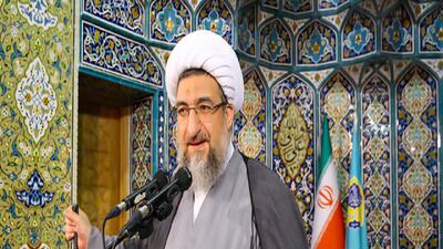  برگزاری جشن‌های غربی در مدارس باید متوقف شود