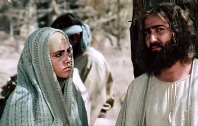  سفر در زمان | «همسر بنیامین» سریال یوسف پیامبر بعد 19 سال در خیابان های تهران