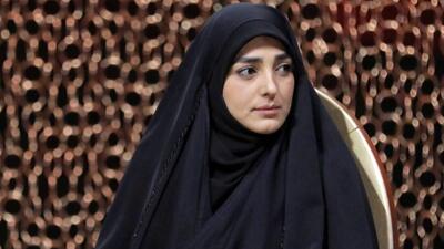  رخت پهن کردن باحال ستاره سادات قطبی ساعت یک نصفه شب بعد برگشتن از سرکار +عکس