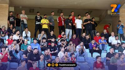  توهین هواداران پرسپولیس به استقلال | تماشاگران محروم می‌شوند؟