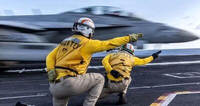  قدرتمندترین ناو جنگی جهان، جنگنده‌های خود را به پرواز درآورد