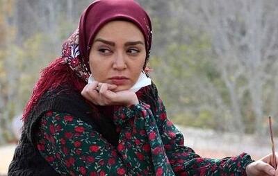  استایل عجیب بازیگر زن سریال نون خ با شلوار راه راه!