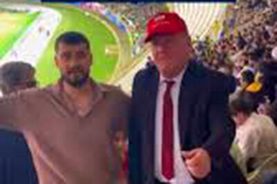  بدل ترامپ در ورزشگاه پارس شیراز دیده شد