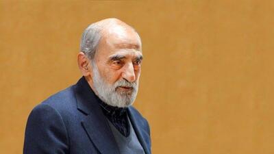  حمله حسین شریعتمداری به پزشکیان: اظهارات پزشکیان مانند اینکه «در بخش‌های آب، برق، گاز، بودجه و تورم با مشکل روبه‌رو هستیم» زبان دشمنان تابلودار جمهوری اسلامی را به شماتت باز کرده / شواهد موجود و نظر کارشناسان مؤمن و متعهد با آنچه او اعلام می‌کند فاصله زیادی دارد / در دوران دولت مارکسیست یوگسلاوی، معاون رئیس‌جمهور، جاسوس آمریکا بود؛ شاید اکنون هم برخی، ناخودآگاه دیدگاه دشمن را القا می‌کنند