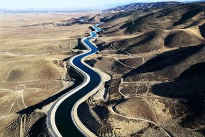  آقای پزشکیان! حفر ۱۰۰ چاه در دشت تهران و انتقال آب از دریای عمان هزینه‌های بیهوده است
