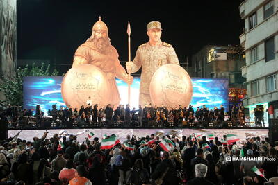  تصاویری از کنسرت خیابانی در میدان انقلاب + ویدئو
