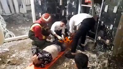  مصدومیت کارگر ساختمانی بر اثر سقوط در چاهک آسانسور