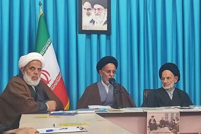  اعتکاف دانش‌آموزی به اولویت فرهنگی تبدیل شود