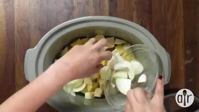  آسان ترین روش پختن یک غذای خوشمزه با گوشت در قابلمه