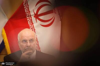  تسنیم: قالیباف و فرمانده ارتش پاکستان دیدار کردند/ توجه به عدم اشاره به جزئیات این دیدار به نظر می‌رسد در این دیدار توافقاتی بین ایران و ارتش پاکستان صورت پذیرفته باشد که طرفین نخواسته اند در مورد جزئیات آن اطلاعاتی منتشر کنند