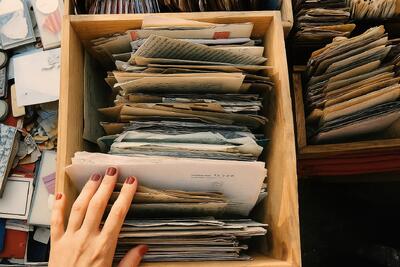  ایده‌های خلاقانه برای عکس یادگاری | ثبت خاطرات به شیوه‌ای خاص و متفاوت