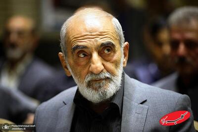  حمله حسین شریعتمداری به پزشکیان به روش تکراری خودش: مشاورانت نفوذی و جاسوس اند - کلبه سرگرمی