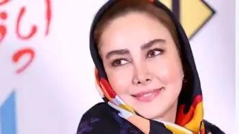  آنا نعمتی با ظاهری متفاوت در خارج از کشور؛ شبیه ستاره‌های مد!