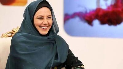  نگاهی به گوشواره جواهرنشان بهنوش بختیاری بازیگر طنز ایرانی +عکس
