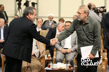  واکنش عراقچی به اظهارات لاریجانی درباره پیام تهدیدآمیز آمریکا/ مذاکره غیر مستقیم با آمریکا در دستورکار است؟