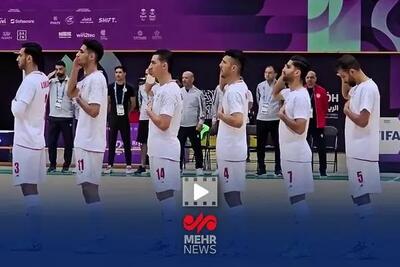  واکنش‌ها به سلام نظامی بازیکنان ایران: یک نمایش سیاسی یا اعلام وفاداری؟