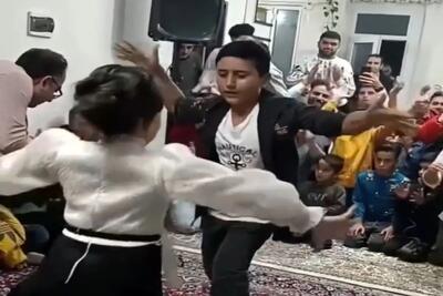  آواز شاد؛ ای خدا ننه قربان خواهر و برادر با رقصشون کاری کردن خواننده بهشون ملحق شد