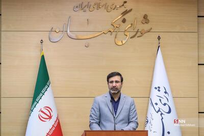 سخنگوی شورای نگهبان: حذف ۴ صفر از پول ملی در شورای نگهبان تایید شد / شورای نگهبان ایراد و ابهامی به مصوبه تبدیل وضعیت نیرو‌های شرکتی ندارد + فیلم