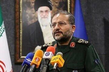  سردار سلیمانی: ایران ضعیف، خواسته دشمنان است