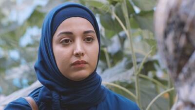  چهره زمین تا آسمان متفاوت روشنک گرامی با چادر+ عکس