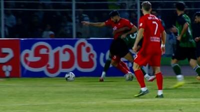  لحظه تایید پنالتی تراکتور توسط VAR