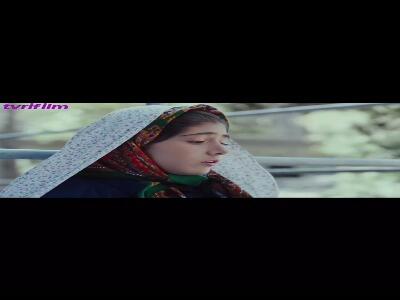  باران کوثری در فیلم سینمایی «بانوی اردیبهشت» در سال ۱۳۷۶