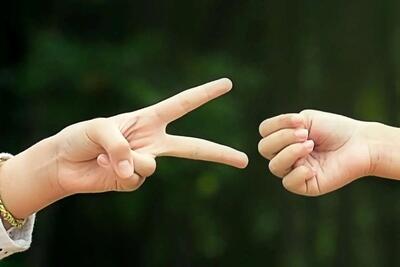  راز موفقیت در بازی سنگ کاغذ قیچی کشف شد