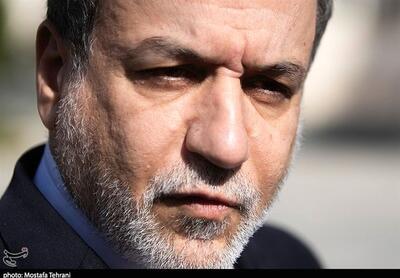  عراقچی از خجالت برنده صلح نوبل درآمد!