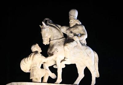  خیابان شاپور در تهران بد بود، مجسمه او خوب است!