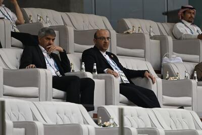  دبیرکل کمیته ملی المپیک تماشاگر ویژه  دیدار فوتسال ایران و ازبکستان در بازی های کشورهای اسلامی