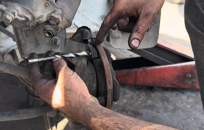  قلاویز کردن کالیپر ترمز پراید؛ آموزش کامل و کاربردی
