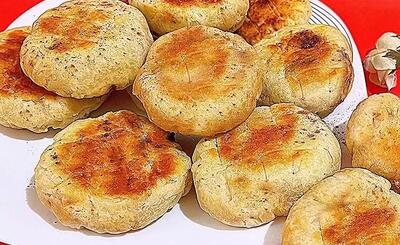  طرز تهیه کلوچه خرمایی۲۰ دقیقه ای در تابه، مفید برای درمان کمخونی و رفع خستگی !