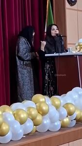  اشک شوق بهنوش طباطبایی در جشن فارغ التحصیلی دکترای روانشناسی