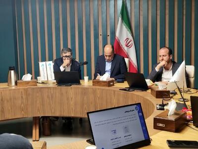  مشارکت کارگران در مسائل کلان در گروی تقویت نهاد و تشکل کارگری