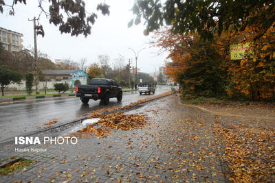  نوسازی پیاده‌روها گامی در مسیر توسعه شهری و ارتقای کیفیت زندگی