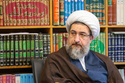  مطهری‌اصل: علم بی‌ارتباط با نیاز جامعه دانشگاه را از پویایی دور می‌کند