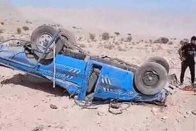  واژگونی خودرو در لمزان بستک جان یک جوان کوخردی را گرفت