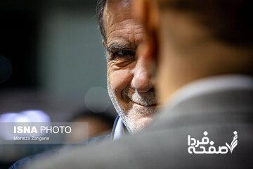  مسعود پزشکیان؛ رئیس‌جمهور، سخنگوی دوم دولت و یا منتقد دولت؟/ صداقتی که خود به بحران تبدیل شد