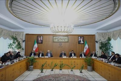  دولت پزشکیان، گفتمان‌ساز نیست