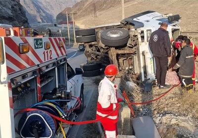  واژگونی کامیون در محور جلفا - خداآفرین - تسنیم