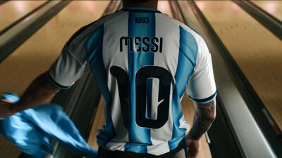  فوتبال، سینما و سوررئالیسم؛ مسی و یامال در کمپین لحظه را از آن خود کن
