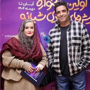  منوچهر هادی با این عکس در کنار نعیمه نظام‌دوست حاشیه درست کرد!/ ببینید