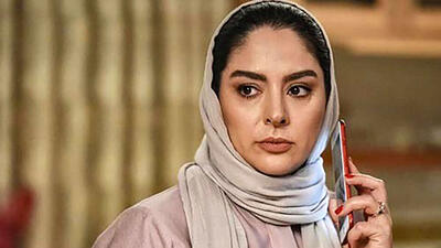  عکسی از خوشگذرانی مارال بنی‌آدم در کنار دریا