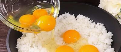  غذای فوری و خوشمزه فقط با برنج و تخم مرغ / حتی خوشمزه تر از پیتزا