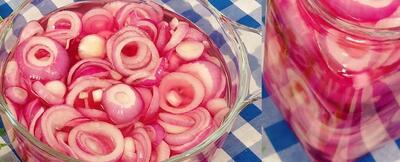  طرز تهیه ترشی پیاز قرمز / ترشی پیاز رستورانی