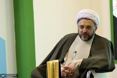  استاد حوزه: اگر نتوانید آرامش را در جامعه پیاده کنید حضورتان در مدیریت‌ها نامشروع است |  انصاف نیوز
