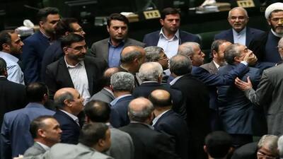  مجلس می‌خواهد ناکارآمدی‌های خود را از طریق فشار بر دولت پنهان کند
